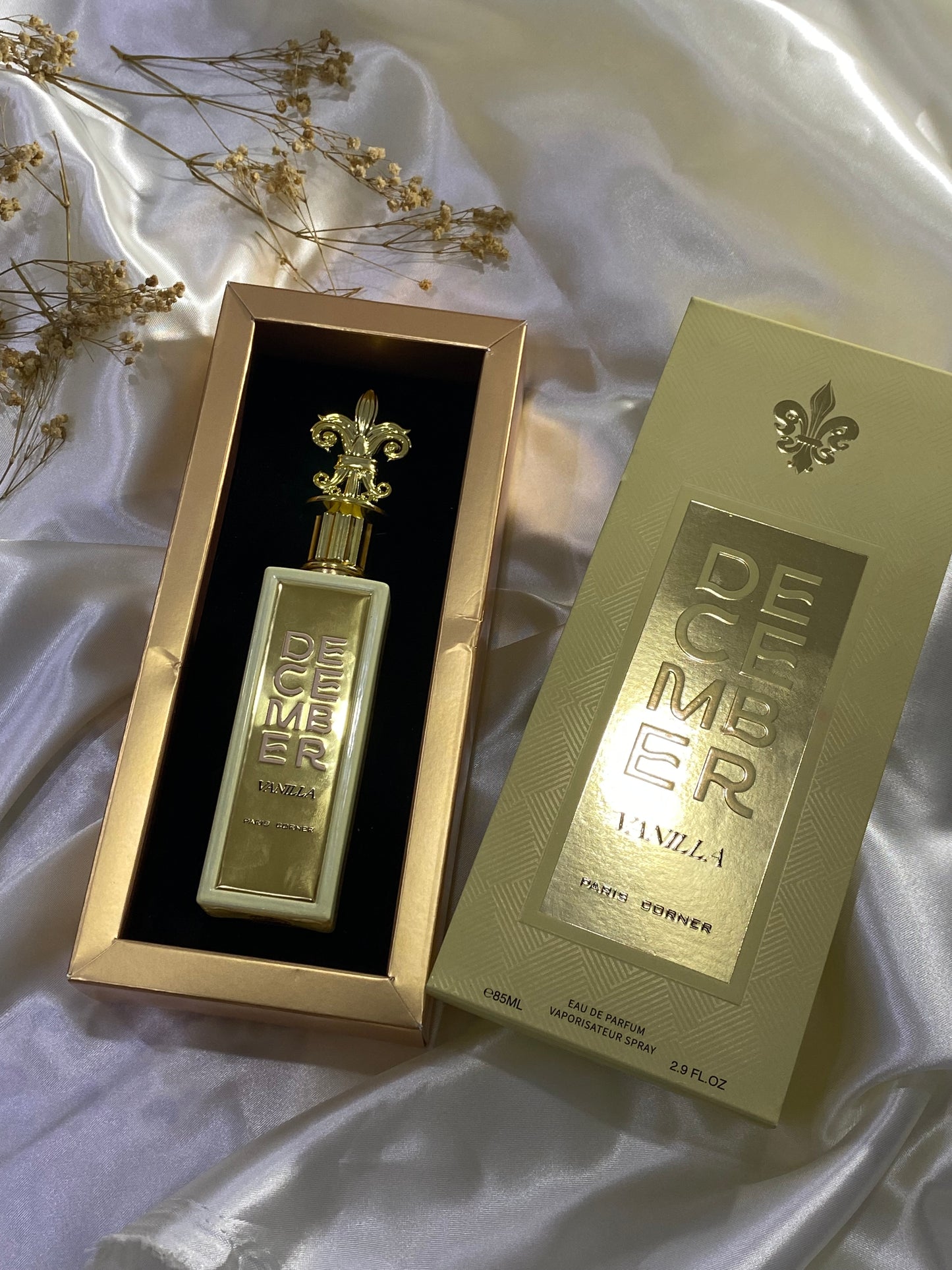 DECEMBER VANILLA -PARIS CORNER