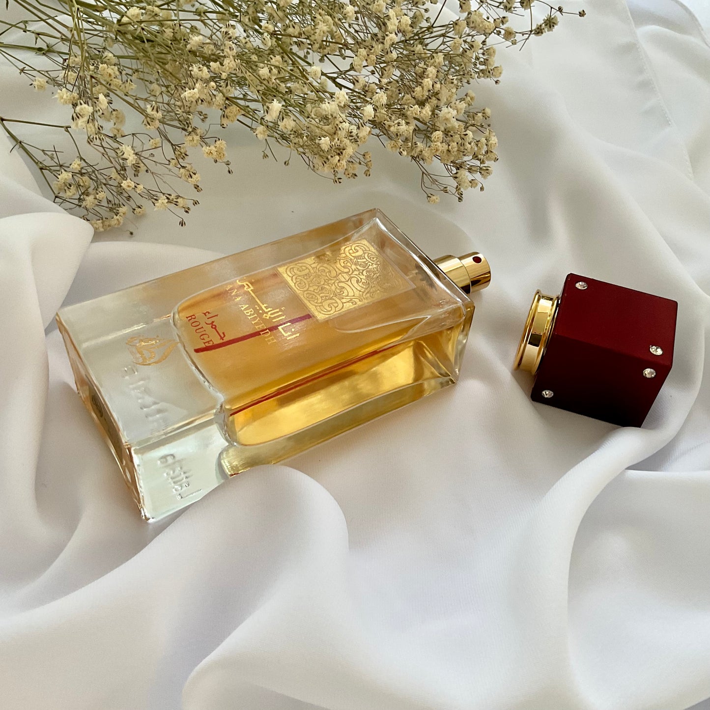 I Am Red - Ana Abiyedh Rouge - Eau de Parfum Lattafa
